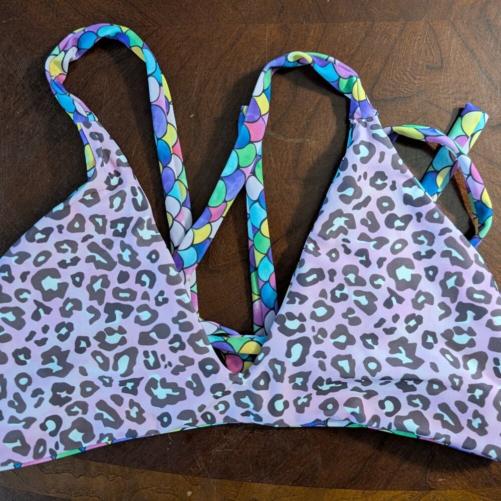Moana Bikini rainbow fish marlin top - Picture 3 of 4